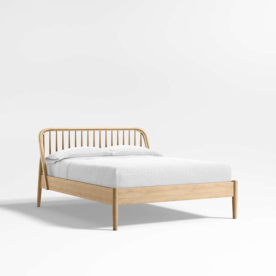 Thiết kế giường gỗ Sồi (Oak) với kiểu dáng đơn giản nhưng vẫn đậm nét ấn, độc đáo