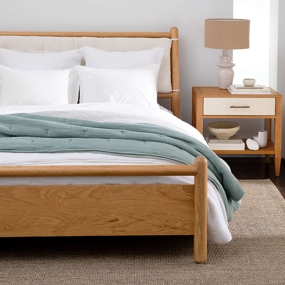 nội thất giường ngủ gỗ sồi