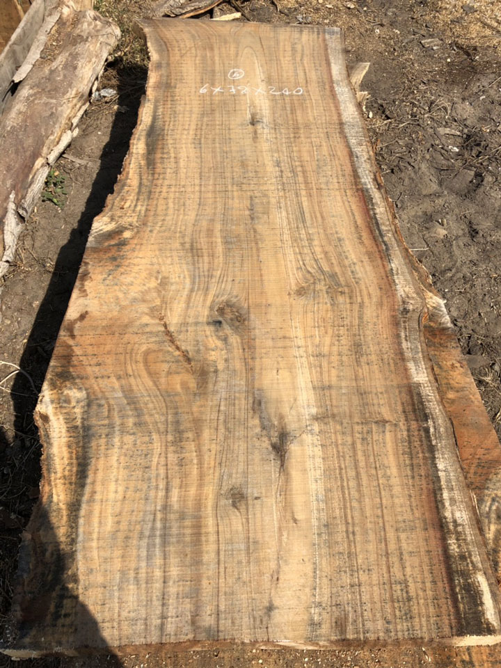 Mặt bàn gỗ Me Tây nguyên tấm dài 240 rộng 72 dày 6 (cm)