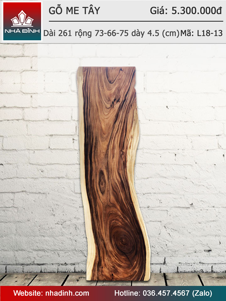 Mặt bàn gỗ Me Tây nguyên khối dài 261 rộng 73-66-75 dày 4,5 (cm)