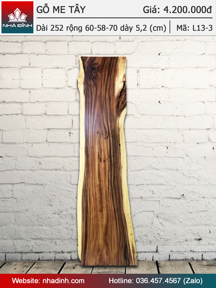 Mặt bàn gỗ Me Tây nguyên tấm dài 252 rộng 60-58-70 dày 5,2 (cm)